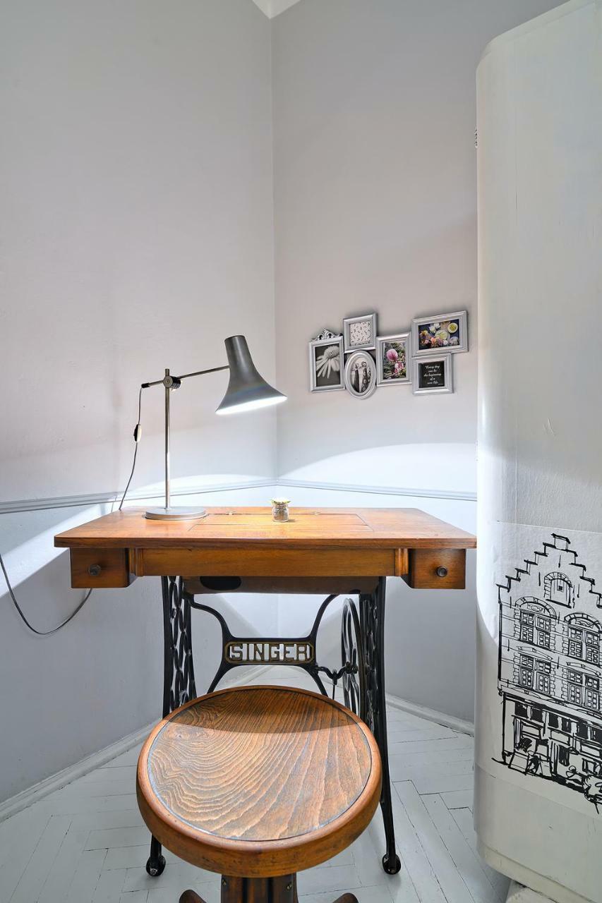 Luxury Retro Apartment, City Center, Wifi Kraków Eksteriør billede